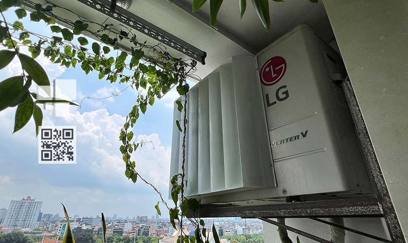 Lắp tấm chuyển hướng gió cho cục nóng điều hoà LG tại Ba Đình